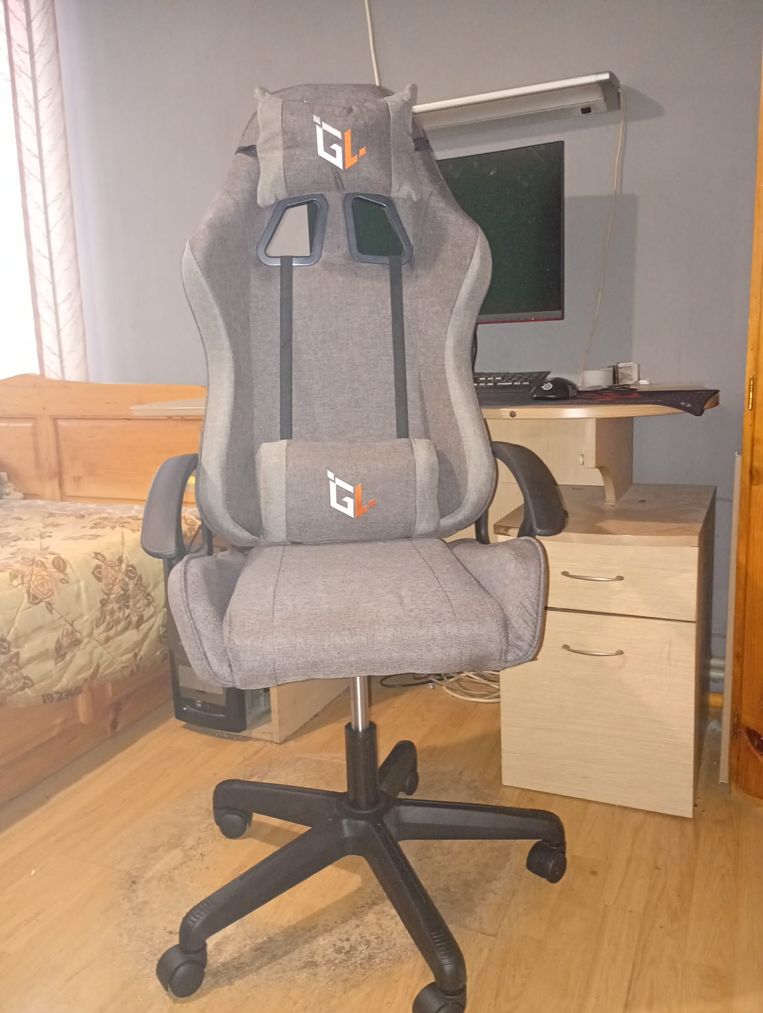 Много е удобен